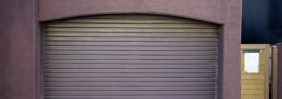 Fallen Garage Door Worn Rollers Replacement in North Chicago, Illinois